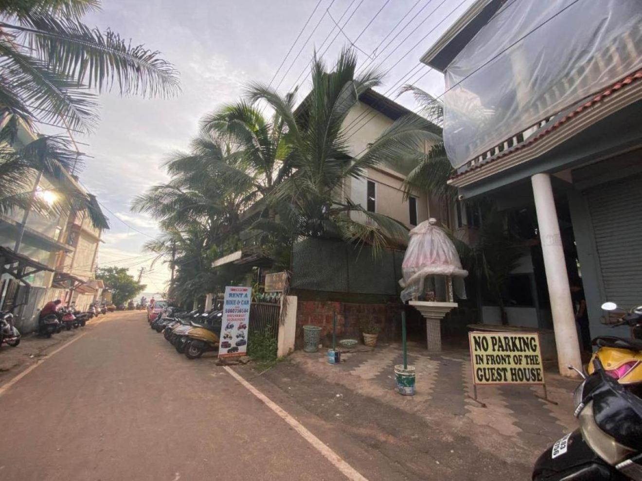 Calangute Sea Steps Hotel Exterior photo